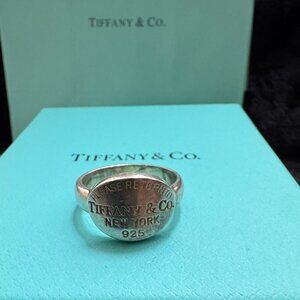 Tiffany & Co. Vintage 925 Sterling Silver Oval Tag Ring Size 6
